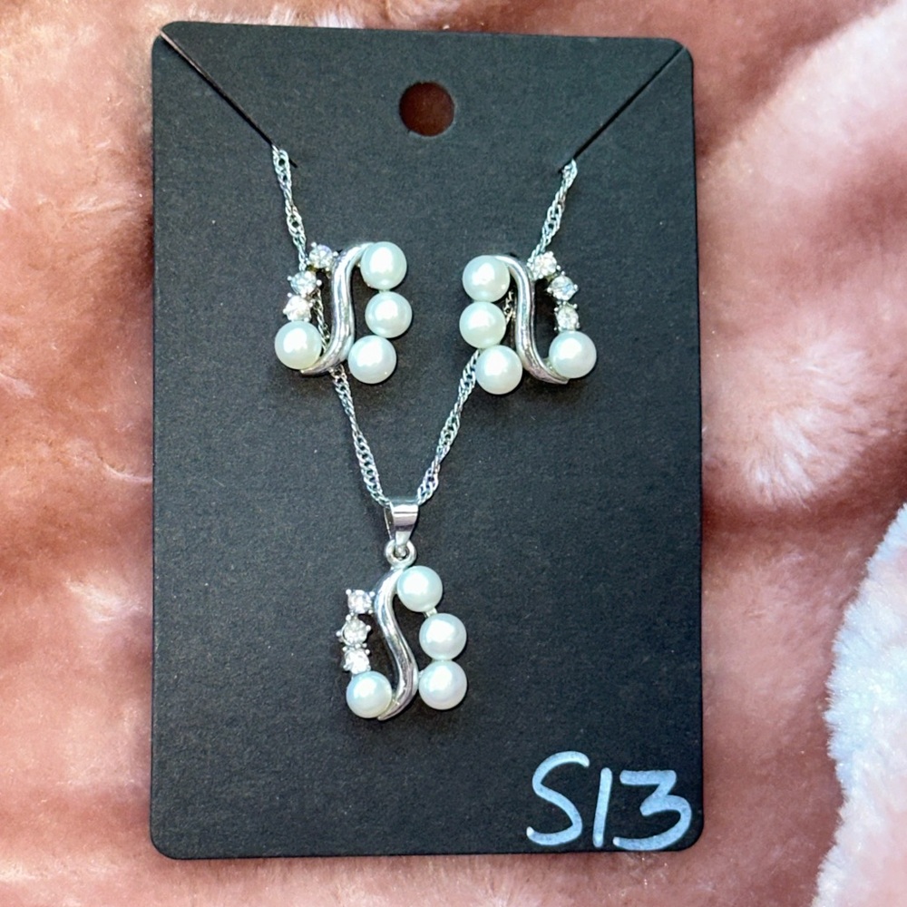 High-quality fashion jewelry